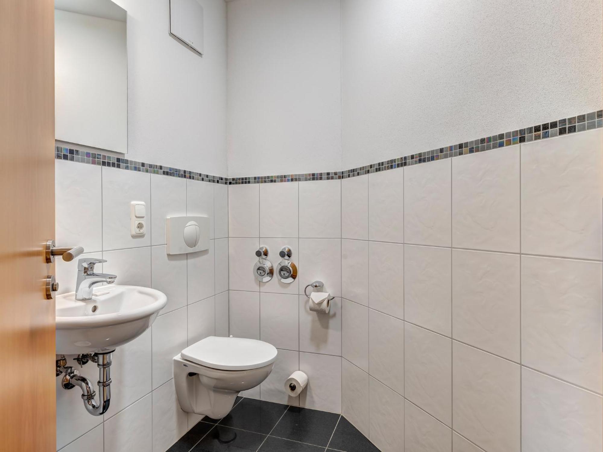 Ostseeresidenz Gorki- Park - 16 Mit Wellness Und Schwimmbad هيرينجسدورف المظهر الخارجي الصورة